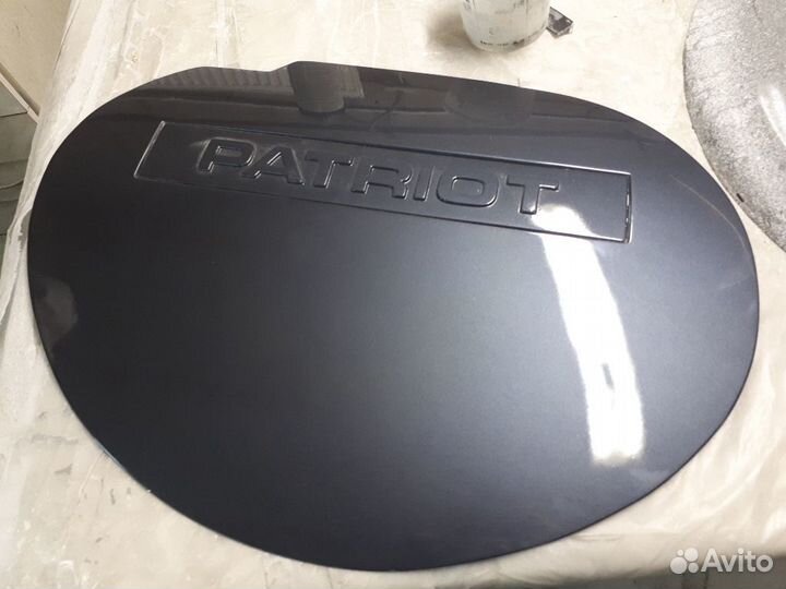 Заглушка запасного колеса УАЗ Патриот. Все цвета