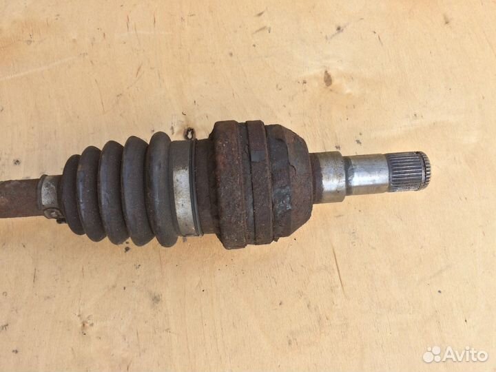 Привод задний левый на Опель Антара