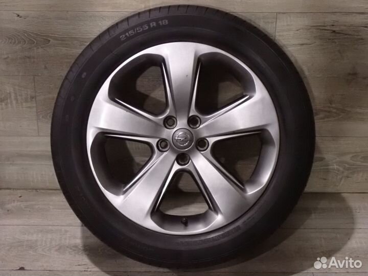 Комплект оригинальных колес R18 Opel Mokka лето