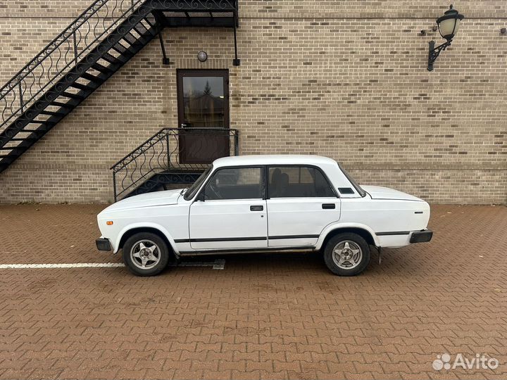 ВАЗ 2105 1.5 МТ, 1981, 16 122 км