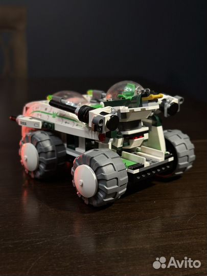 Lego galaxy squad 70704