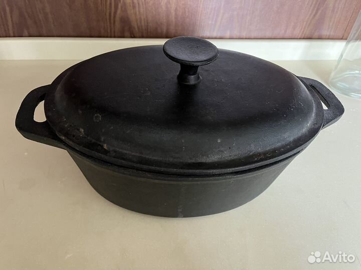 Казан, утятница чугунный
