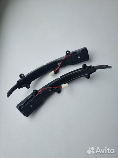 Бегающие поворотники audi Q5 2008-2017, q7 4l