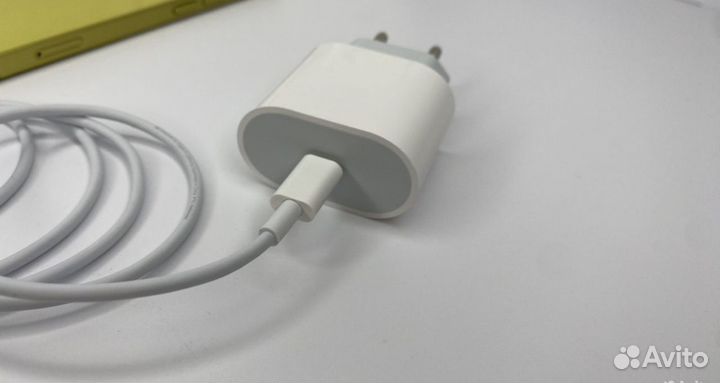 Зарядное устройство для телефона iPhone
