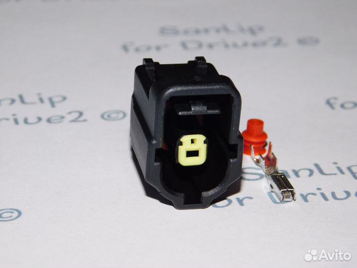 Разъем для датчика давления масла Ford