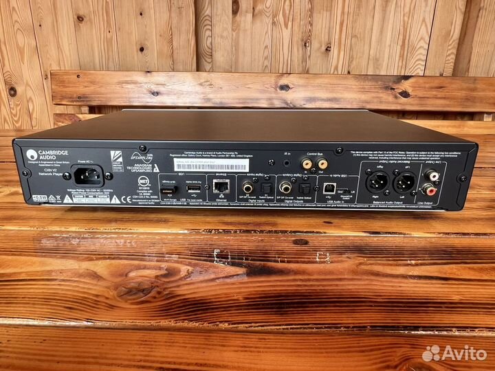 Сетевой проигрыватель Cambridge Audio CXN v2