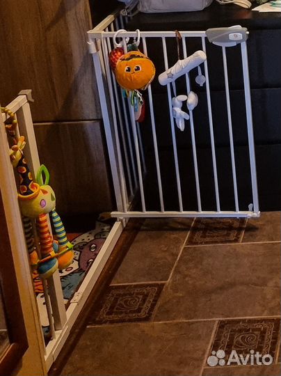 Ворота безопасности для проемов и лестниц