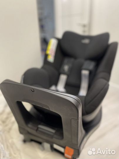 Автокресло Britax romer dualfix M i-size