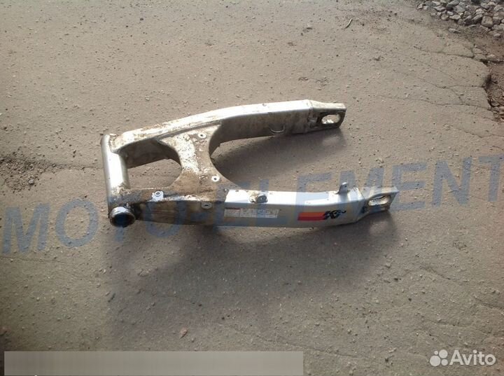 Маятник Suzuki, GSX R 600, 2001-2003