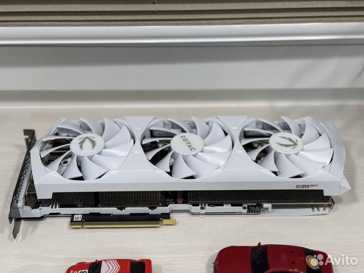 RTX 3080 Zotac Trinity OC LHR White как новая