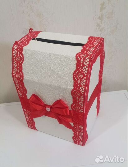 Свадебная казна (сундучок) для денег