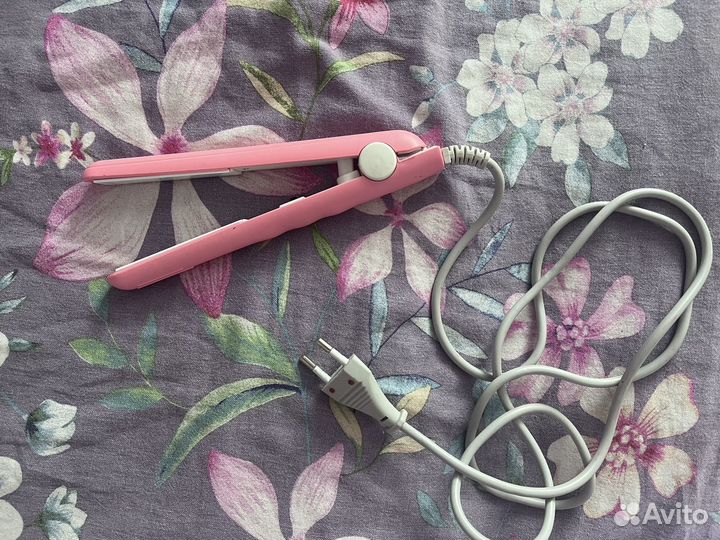 Выпрямитель для волос,мини утюжок