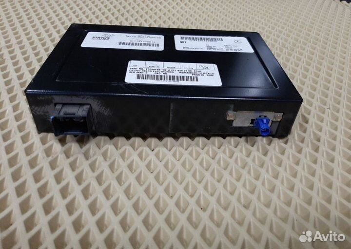 Спутниковое радио блок усилителя Mercedes-Benz