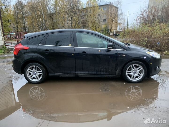 Ford Focus 1.6 МТ, 2011, 300 000 км