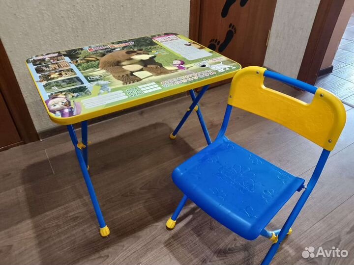 Детский стол и стул