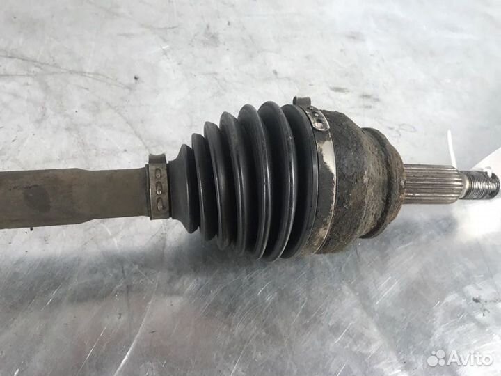 Привод передний правый Mitsubishi Outlander 4B11