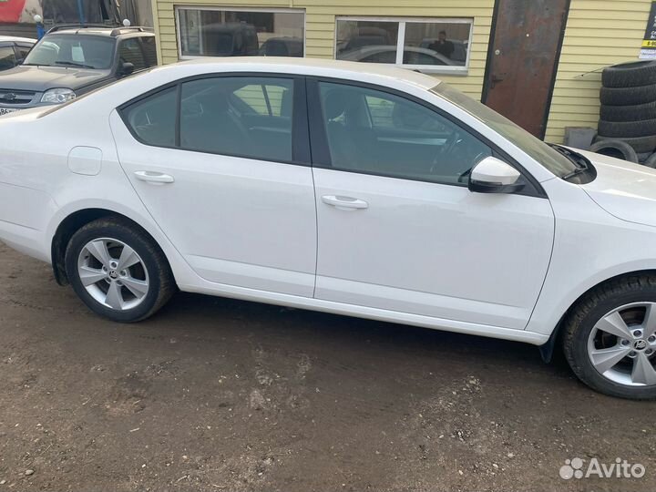 Skoda Octavia 1.2 МТ, 2014, 259 000 км