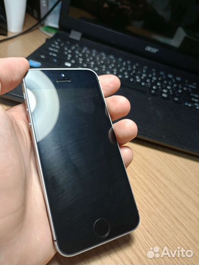 Телефон iPhone SE Ростест 32gb