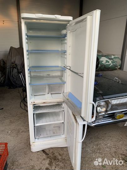Холодильник бу