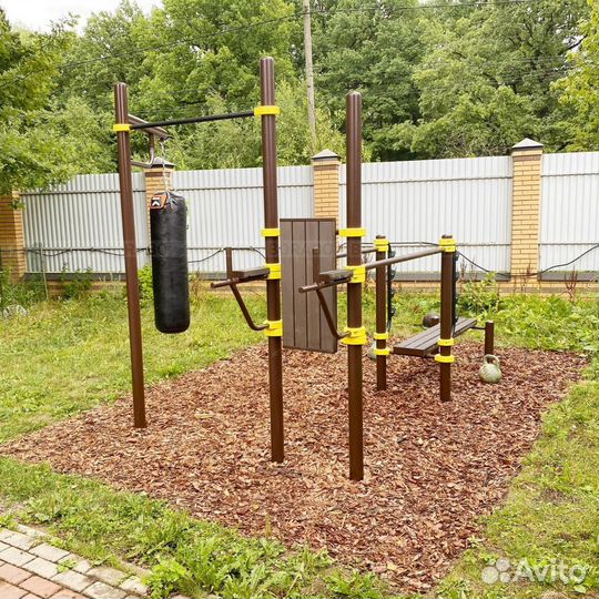 Спортивная площадка уличная