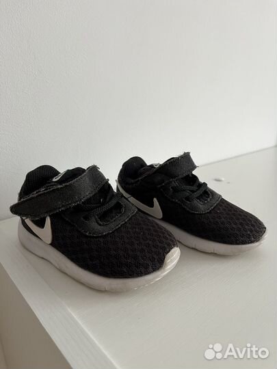 Кроссовки nike