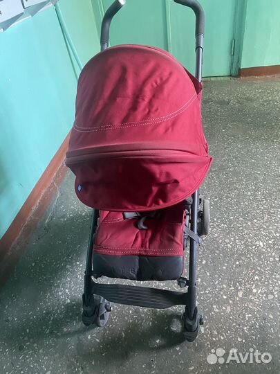 Прогулочная коляска chicco