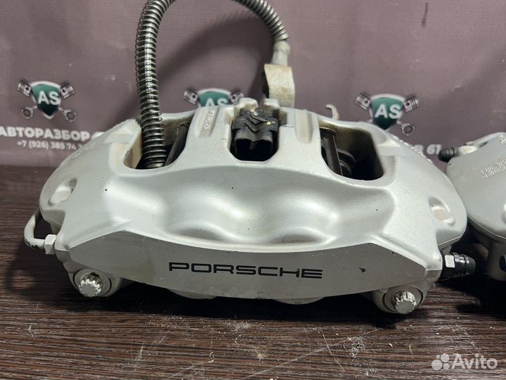 Суппорт задний Porsche Panamera Brembo