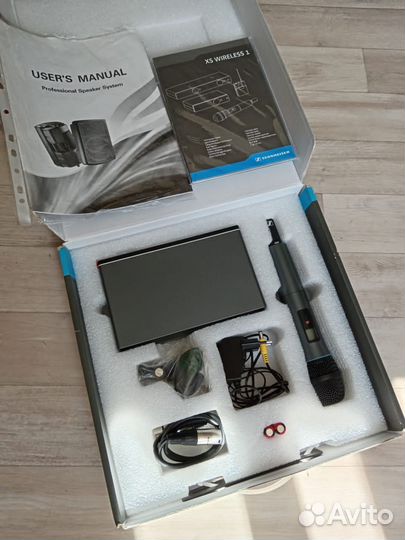 Вокальная радиосистема с беспроводным микрофоном