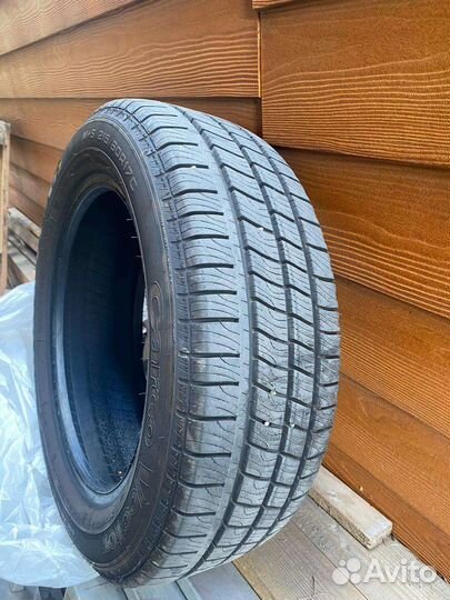 Goodyear Cargo Vector 215/60 R17