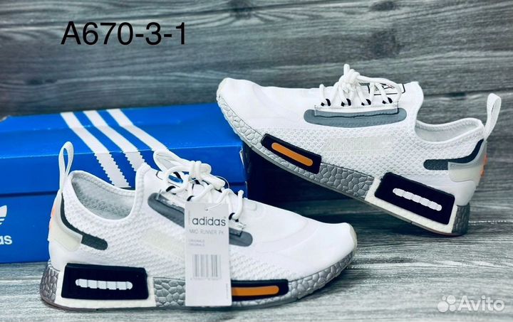 Кроссовки мужские 42 размер новые