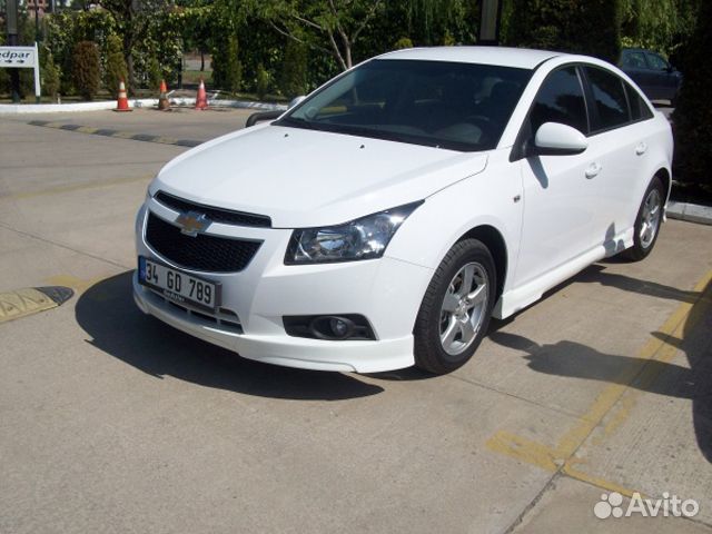 Передняя накладка Chevrolet Cruze Шевроле Круз