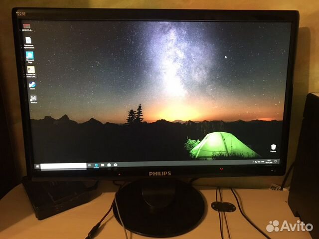 Монитор ярче. Монитор 75 Герц 22 дюйма. Philips 22 дюйма. Philips 222e характеристики. Монитор Philips 222b1tc 222b1tc/00 разъемы.