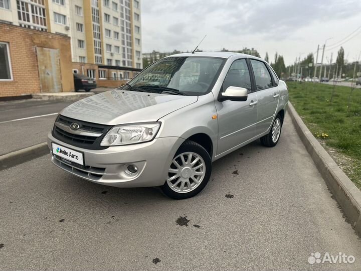 LADA Granta 1.6 AT, 2013, 122 000 км