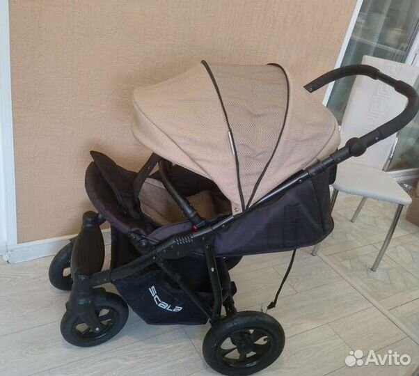 Прогулочная коляска scala