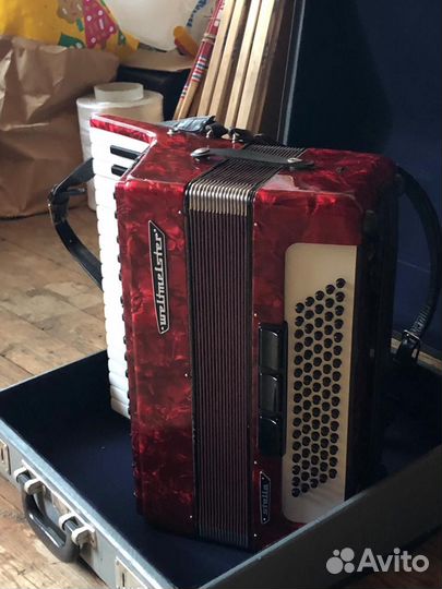 Аккордеон weltmeister stella