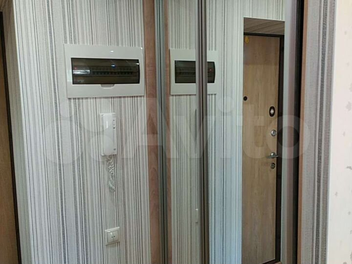 2-к. квартира, 43 м², 3/5 эт.