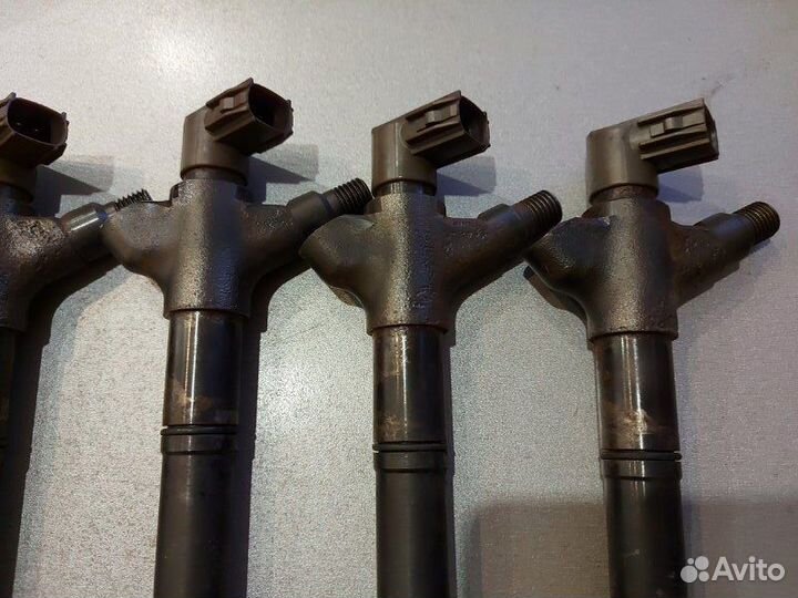 Топливная форсунка 1Vd-Ftv Lc 200 4.5 2016