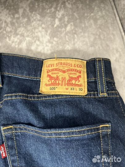 Джинсы Levis 505