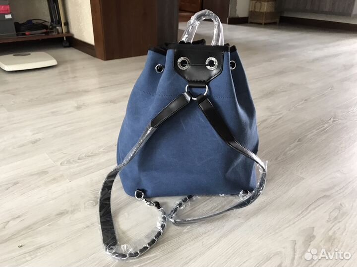 Стильный рюкзак от Chanel