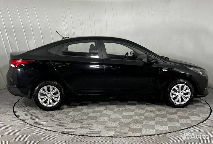 Hyundai Solaris 1.6 AT, 2021, 68 800 км