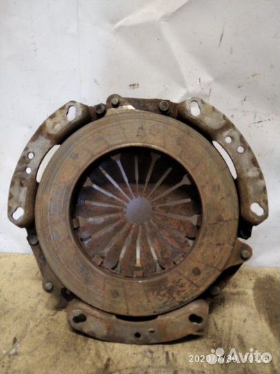 Корзина сцепления Renault Logan 2 L8 K7M 2015