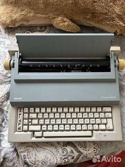 Пишущая машинка olivetti