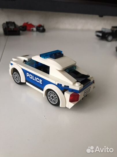 Lego полицейская машинка