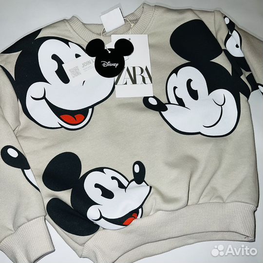 Костюм Zara новый