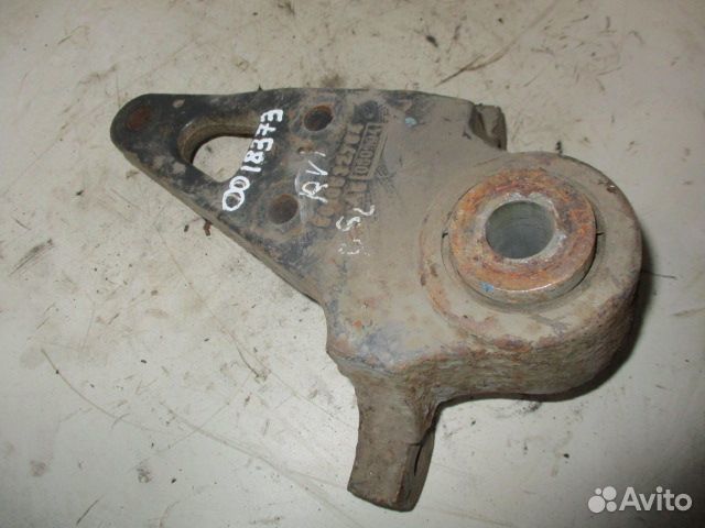 Кронштейн рессоры renault 5010532764