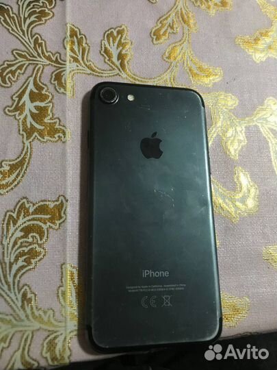 iPhone 7, 128 ГБ