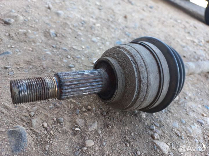 Привод левый largus