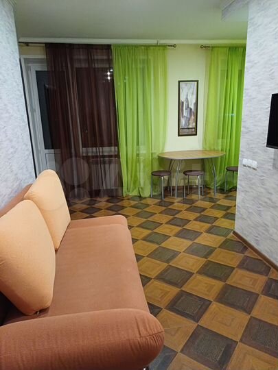 2-к. квартира, 28 м², 2/5 эт.