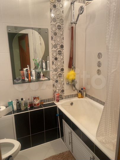 Комната 17 м² в 2-к., 1/5 эт.