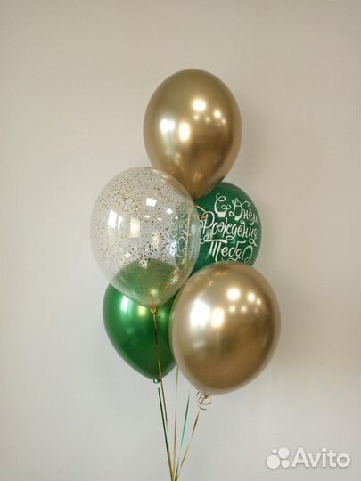 Воздушные шары в зеленых оттенках